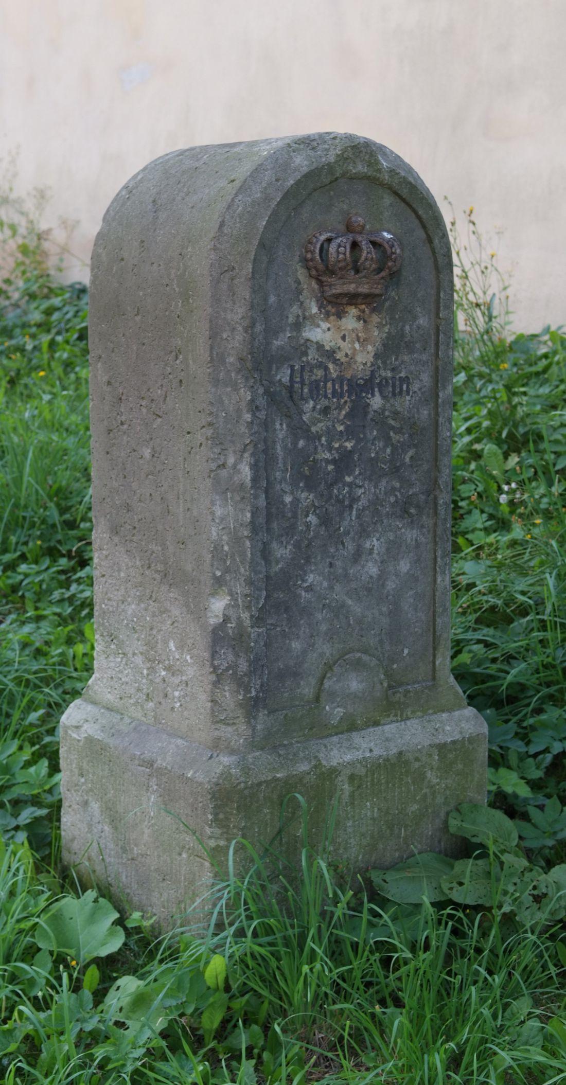 Kgl.-sachs. Postmeilenstein Basteistrasse